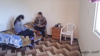 Cuckold wifey talks on the phone while her friend eats