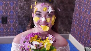 Submissive beauty blowing master