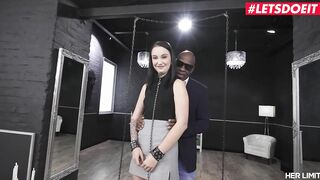 HER LIMIT - (Sharlotte Thorne, Mike Chapman) - teenagers Year
