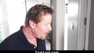 Bombshell Daughter Wants to Suck Her Daddy's Dick