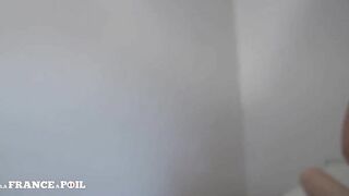 3 Cougar friends share a cock