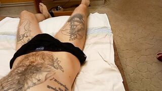 toes rubs and finger bang my dick