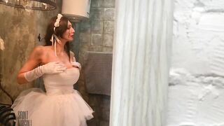 Liza Pure cheats on the groom before the wedding