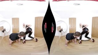 RealityLovers - Blonde milf dom into VR