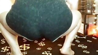 Kepi Carter Slow motion Calf muscle flex