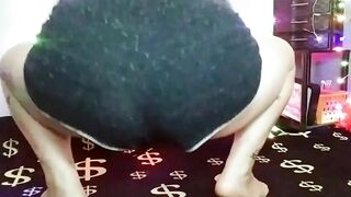 Kepi Carter Slow motion Calf muscle flex