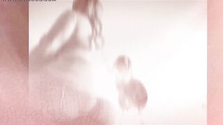 SHAUNDAMXXX OFFICIAL MUSIC TAPE - “ SHE KNOW”