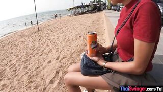 Amateur Thai barely legal lover long titty pounded back into the