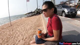 Amateur Thai barely legal lover long titty pounded back into the