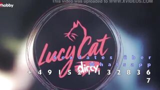 Lucy mag harten schwanz zu blasen am Meer