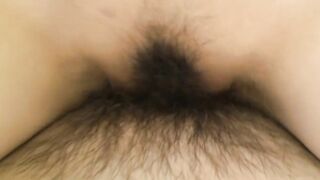 与别人的妻子做爱中出