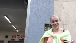 GERMAN SCOUT - SMALL CHICK REBECCA AFRICAN PICKUP AND RAW PLOWED