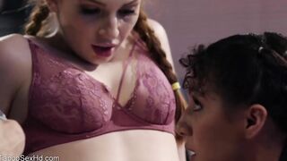 Lesbo 19 year old getting lusty