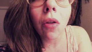 Jamie Bay Amateur ASMR Naughty Eating