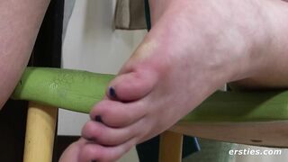 Beauty Masturbation into Front of the Mirror with Jade