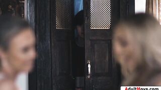 Big Tit mom stepmom ride stepson whos facesitted by stepsis