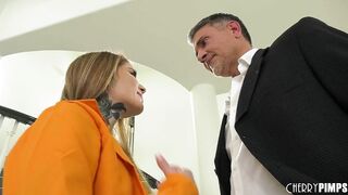 Inked Hispanic Hot Breaks Out Of Prison For Her Sugardaddy