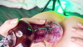 Maid Cleans Dog gy Penis From Sticky Cum