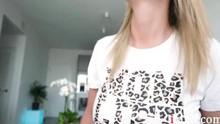 Sucking Off Her Son So He'd Help Her, Living The Milf