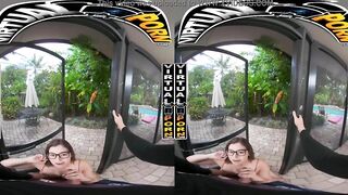 VIRTUAL PORN - Tutoring Leana Lovings Inside VR