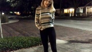 Classic Paulina: Cumming inside Leggings