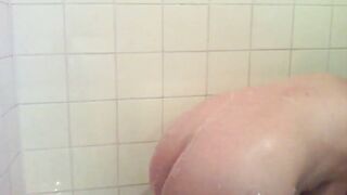 Mom getting goddess into Shower