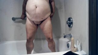 Naked shower peeing performance