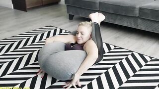 curvy MILF hard double penetration plowed inside flexi sex positions