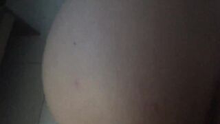 Brincando com a rola do meu namorado