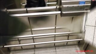 Im Aufzug gevoegelt- versautetreffs. de