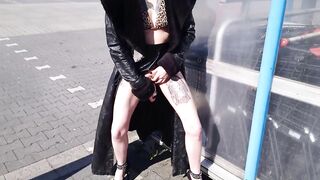 Lucy Ravenblood dildoing inside outdoor