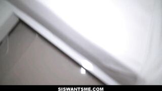Blonde 18 Year Old Stepsister Orgasms After Being Seduced By Guy pov
