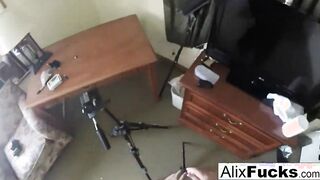 Alix spends a few hours with Ryan into the Hotel