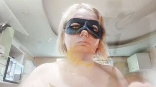 Stepmom wanted to make an omelet, but began to caress herself