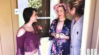 Between The Sheets with Alison Rey, Michael Vegas, Siouxsie Q