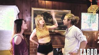Between The Sheets with Alison Rey, Michael Vegas, Siouxsie Q