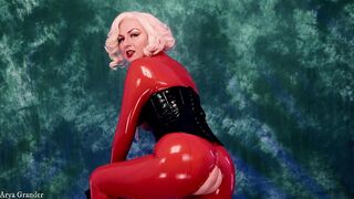 beauty cougar Striptease into Pvc – FREE anal porn scene