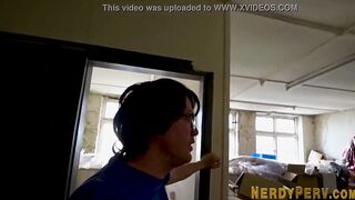 European hoe sucking off yorkie cocks inside three-way