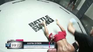 Battle bang between Cock Delaware and Justin Syder