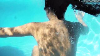 Jacqueline Hope liking being nude into the pool
