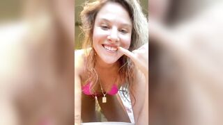 Jade Ocean kendi cok guzel kalcalari daha guzel
