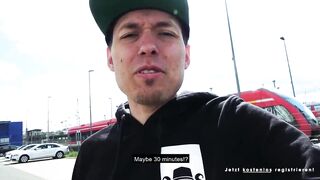 Average Berlin bro gets a date with Goth cougar Sidney