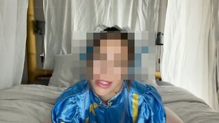 FK2 - mom clothed as CHUN-LI gets her vagina fisted