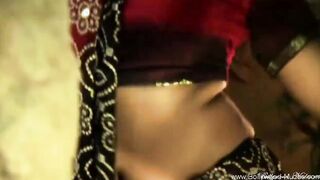 She Dance Gracefully While Making Seduction Experience