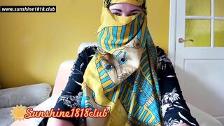Arabic Hijab chick huge breasts on cam live October 14th