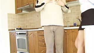 Dickbusige Blonde Eherfrau inside der Mittagspause weggebumst