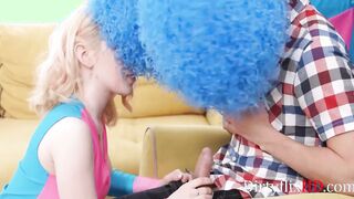 18 Year Old Cheerleaders Experiment On His Science Dick