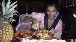 Eating After A Session - Meok Bang with Mulan
