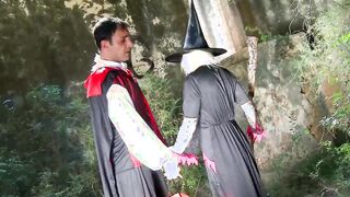 Vor der Halloween Party nochmal richtig gefickt