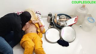My neighbors was washing the dishes, caught him forcibly
